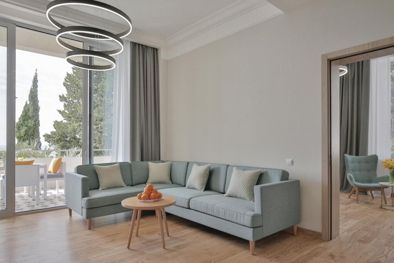 Garden Resort Gagra Luaran gambar