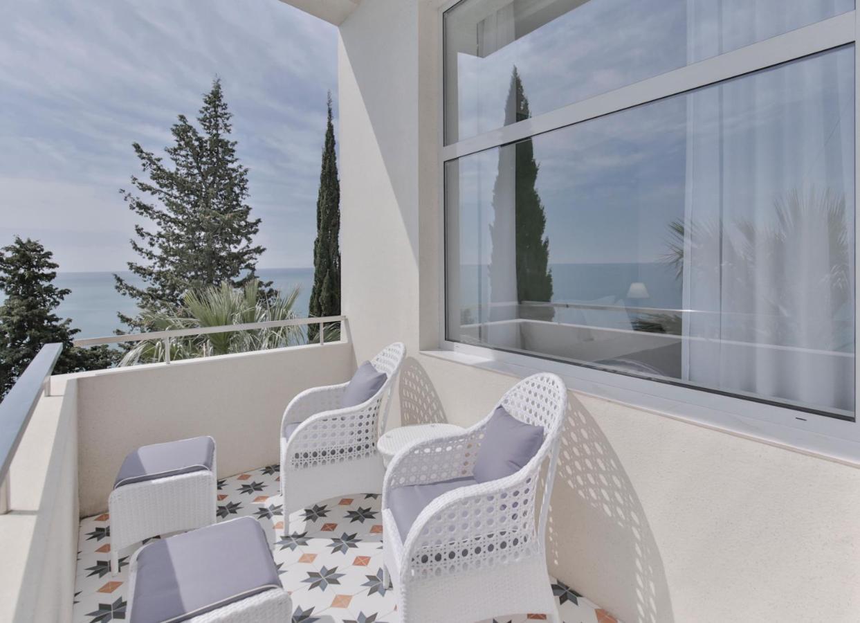 Garden Resort Gagra Luaran gambar